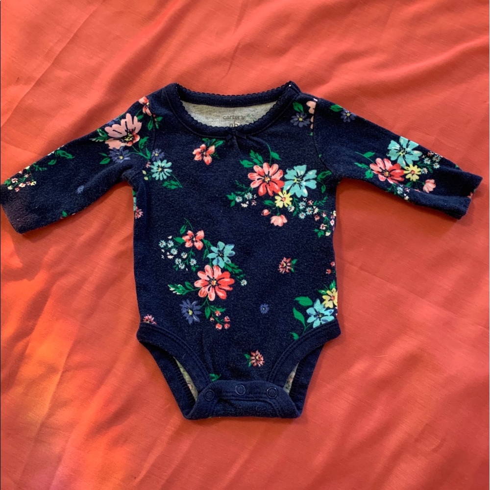 Carter’s / Gerber Newborn Mish-Mash Bundle - Picture 5 of 8